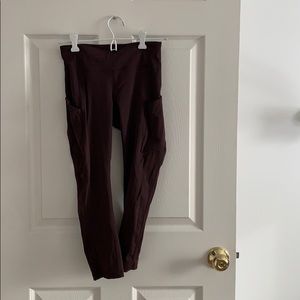 Lululemon speed up crop